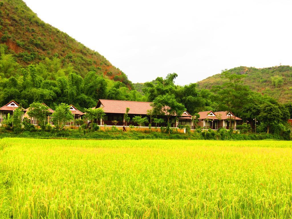 Sol Bungalows Hotel Mai Châu Buitenkant foto
